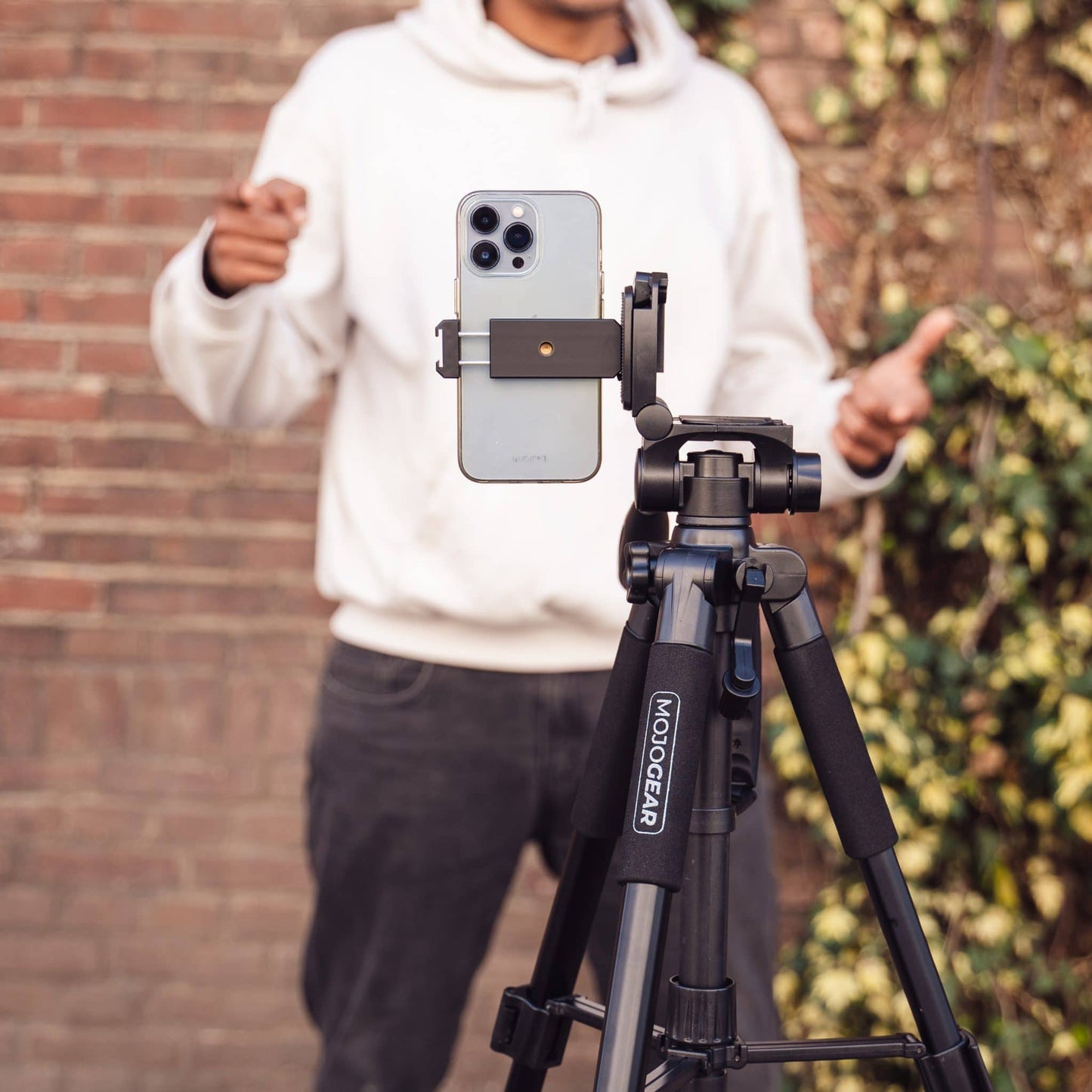 MOJOGEAR 140cm Tripod with Premium Phone Clamp