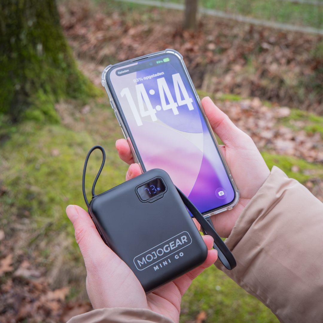 MOJOGEAR MINI GO 10.000 mAh powerbank met ingebouwde kabels - Zwart - Powerbanks