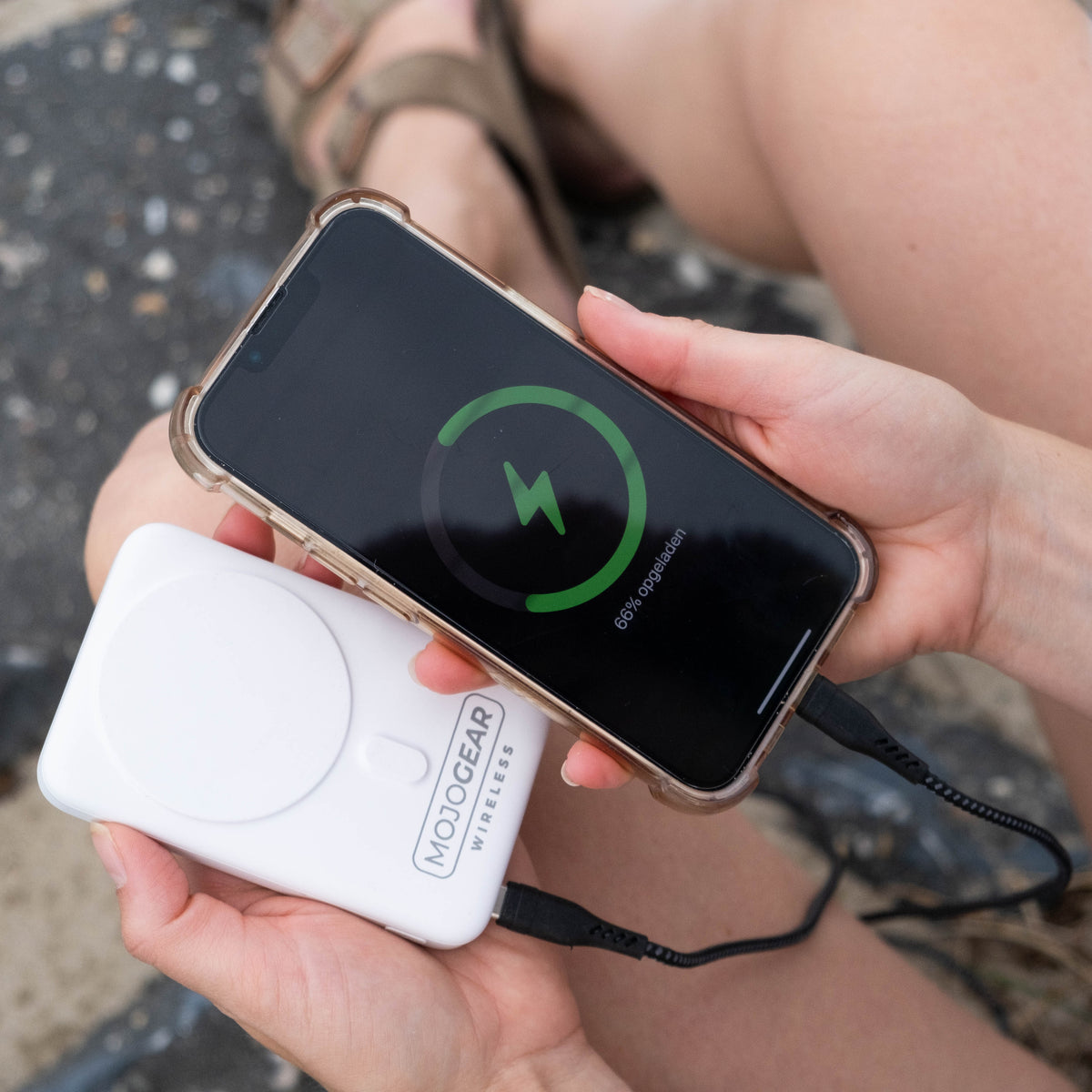 MOJOGEAR Wireless MagSafe powerbank 10.000 mAh - Wit - Powerbanks