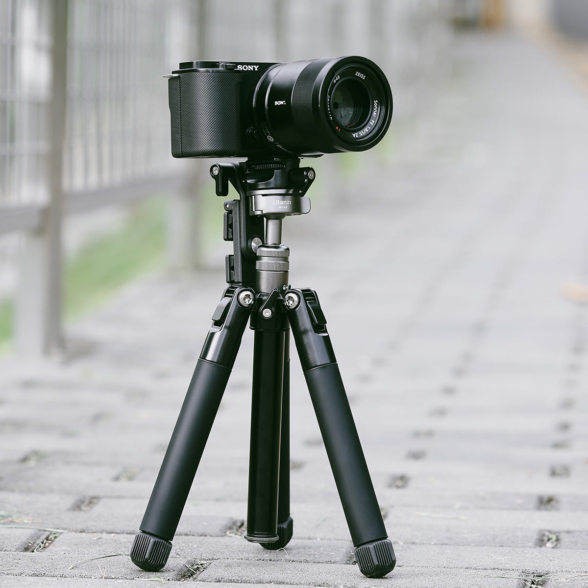 Ulanzi MT-63 lichtgewicht reisstatief 145cm met tel.houder - Statieven en toebehoren