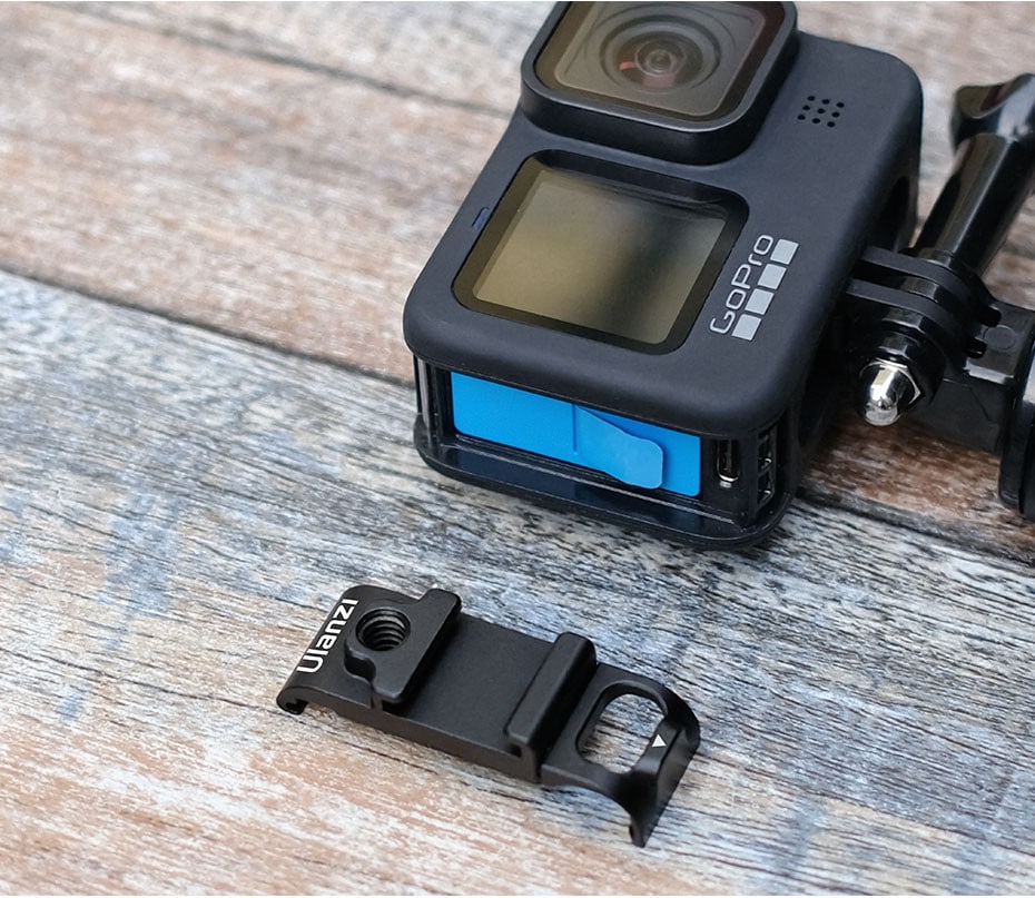 Ulanzi G9-6 GoPro Hero 9/10/11/12 Battery Cover with Charging Port and Cold Shoe Mount