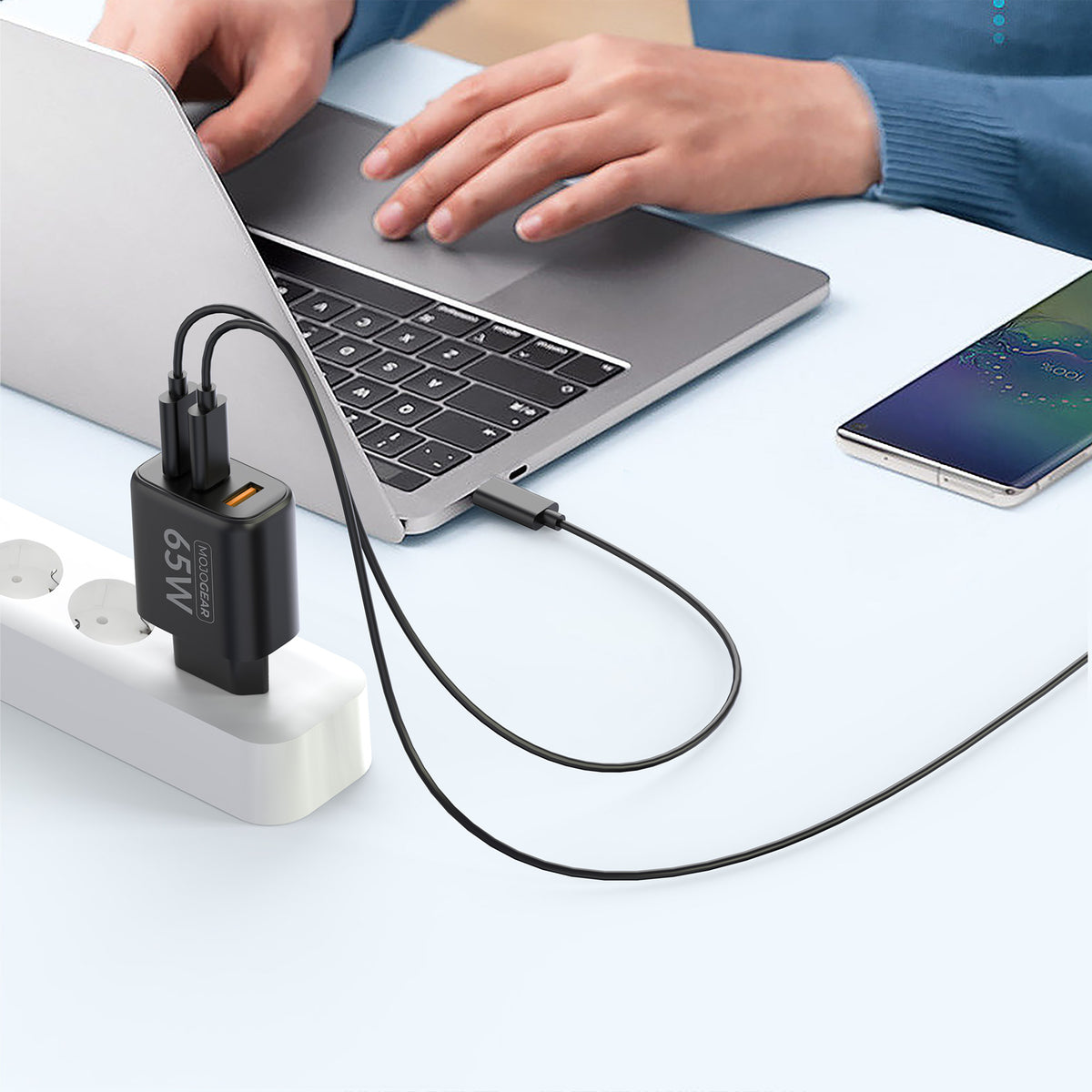 MOJOGEAR CHARGE+ 65W snellader met USB naar USB-C kabel 3 meter - Opladers