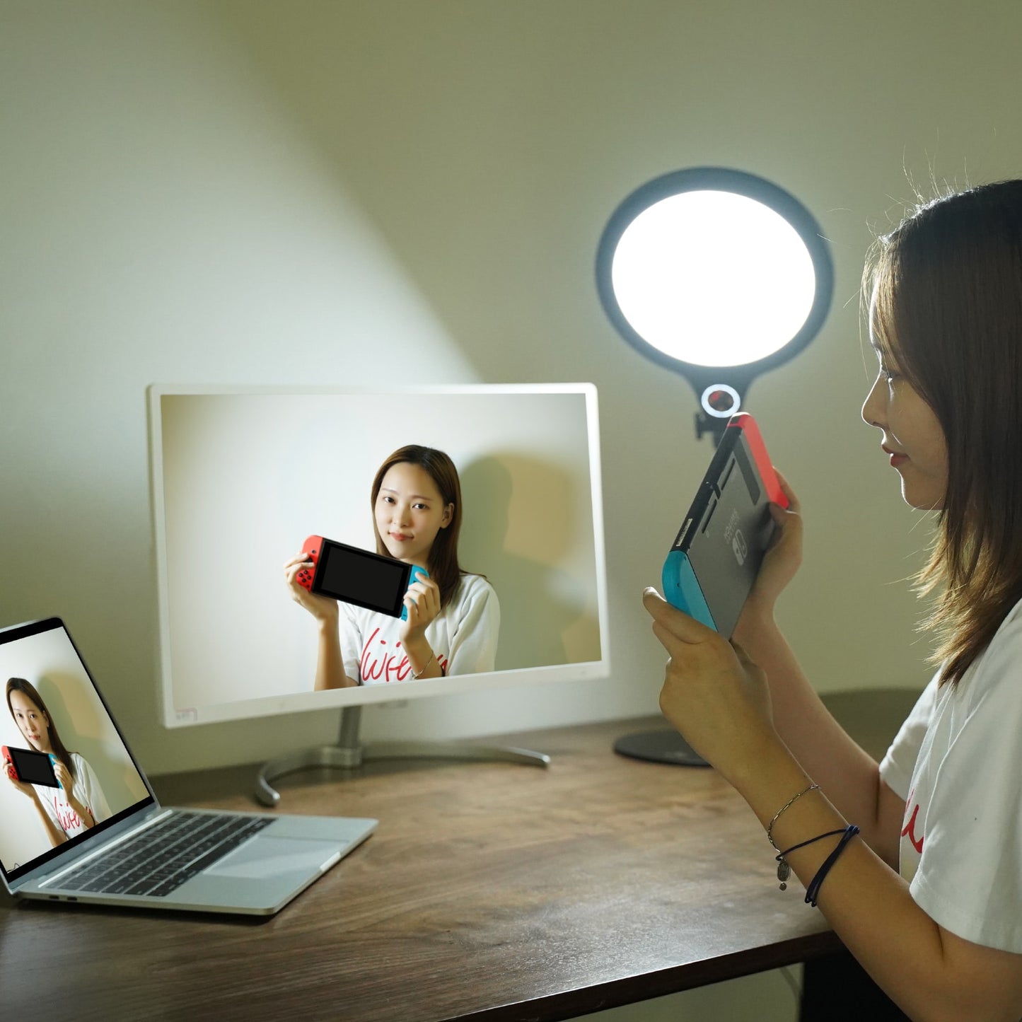 VIJIM K1 Desktop lamp with stand for streaming, YouTube and video calling