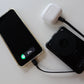 MOJOGEAR NovaMag All-in-1 Powerbank 10.000 mAh – Draadloos Qi2 & ingebouwde kabels – Zwart - Powerbanks
