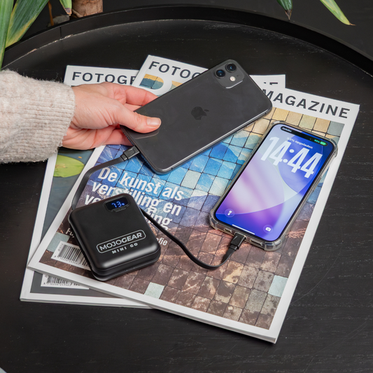 MOJOGEAR MINI GO 10.000 mAh powerbank met ingebouwde kabels - Zwart - Powerbanks