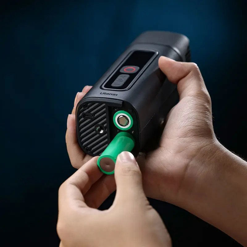 Ulanzi FILMOG Ace Fog Machine FM01 - portable smoke machine | MOJOGEAR