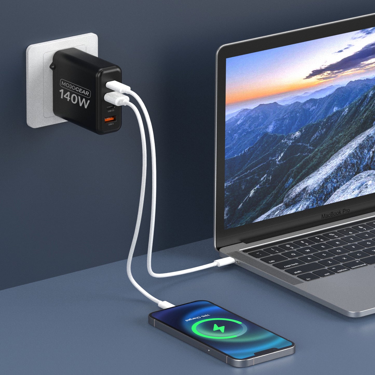 MOJOGEAR CHARGE+ 140W charger with 4 ports USB / USB-C