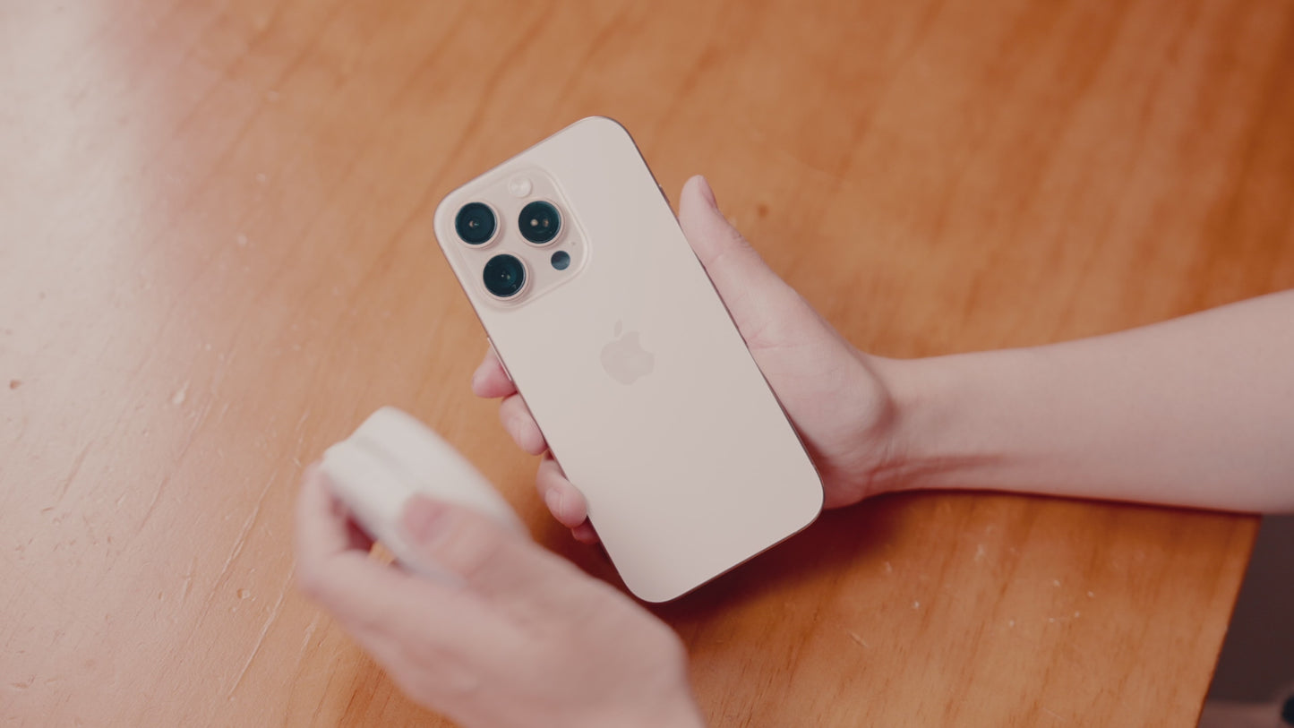 Ulanzi LM23 Smartphone Ring Light V2 with Magsafe - White